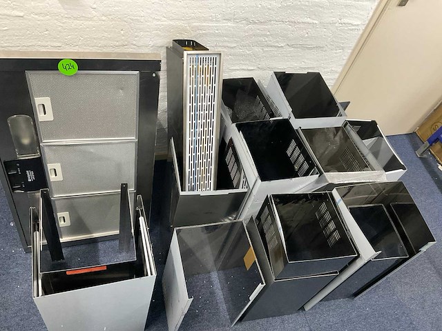 Diverse afzuigkap onderdelen - afbeelding 1 van  2