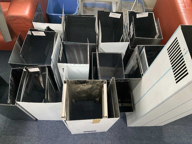 Diverse afzuigkap onderdelen - afbeelding 1 van  3