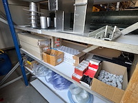 Diverse airco installatiematerialen - afbeelding 1 van  10