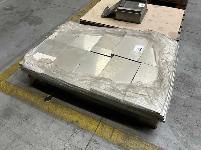 Diverse aluminium blokken - afbeelding 2 van  2