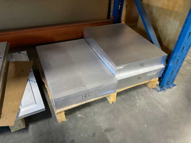 Diverse aluminium restanten - afbeelding 13 van  16
