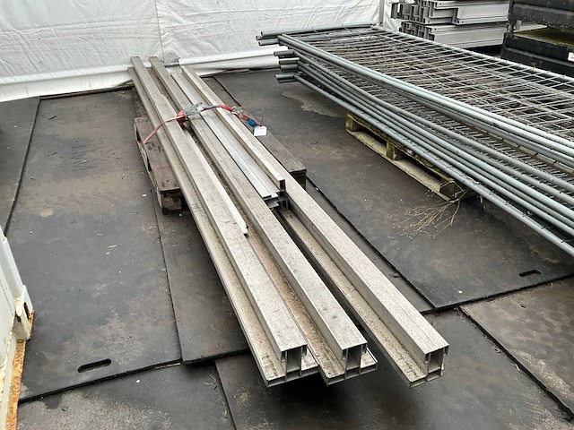 Diverse aluminium tentprofielen - afbeelding 5 van  9