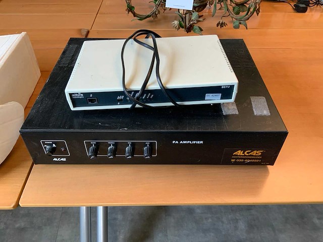 Diverse apparaten (4x) - afbeelding 4 van  4