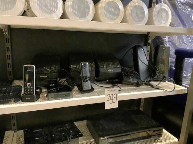 Diverse apparatuur - afbeelding 1 van  3