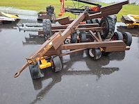 Diverse assen met wielen - afbeelding 1 van  7