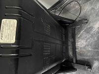 Diverse audio-apparatuur met massagestoel - afbeelding 7 van  9