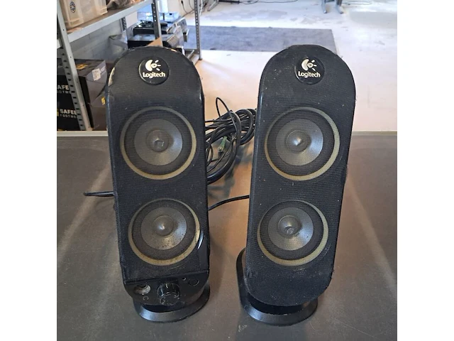Diverse audio-apparatuur, nedis & logitech - afbeelding 11 van  18