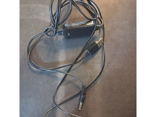 Diverse audio-apparatuur, nedis & logitech - afbeelding 16 van  18
