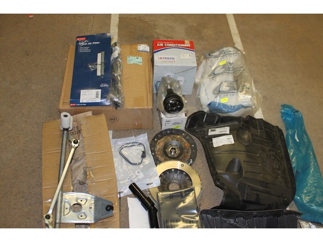 Diverse auto onderdelen - afbeelding 8 van  9