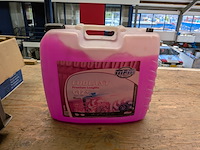 Diverse auto vloeistoffen - afbeelding 7 van  14