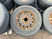 Diverse autobanden autoband - afbeelding 3 van  15