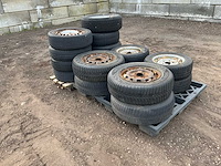 Diverse autobanden autoband - afbeelding 9 van  15