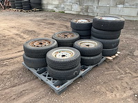 Diverse autobanden autoband - afbeelding 11 van  15