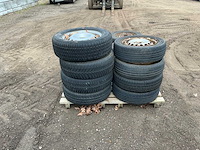 Diverse autobanden autoband - afbeelding 14 van  15