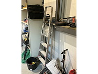 Diverse automaterialen en gereedschappen - afbeelding 9 van  10