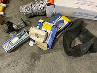 Diverse automotive en garage toebehoren - afbeelding 4 van  12