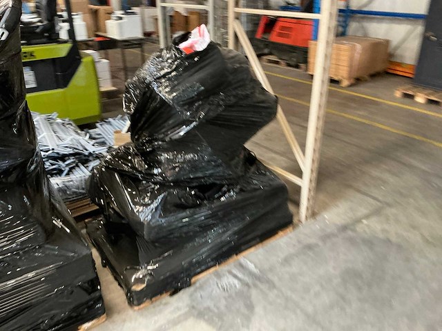 Diverse babystoelen en artikelen - afbeelding 3 van  3