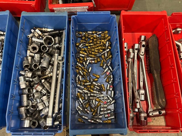 Diverse bakken handgereedschap (13x) - afbeelding 3 van  6