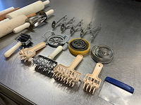 Diverse bakkerij benodigdheden - afbeelding 2 van  6