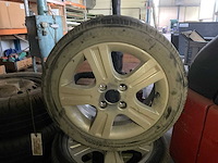 Diverse banden en velgen - afbeelding 4 van  9