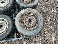 Diverse banden met velg, band, wiel en velg - afbeelding 10 van  21