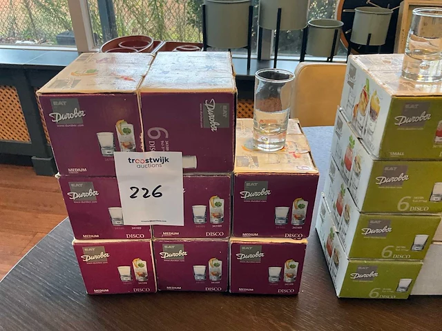 Diverse barbenodigdheden - afbeelding 2 van  6