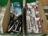 Diverse beautyproducten en nailart - afbeelding 13 van  17