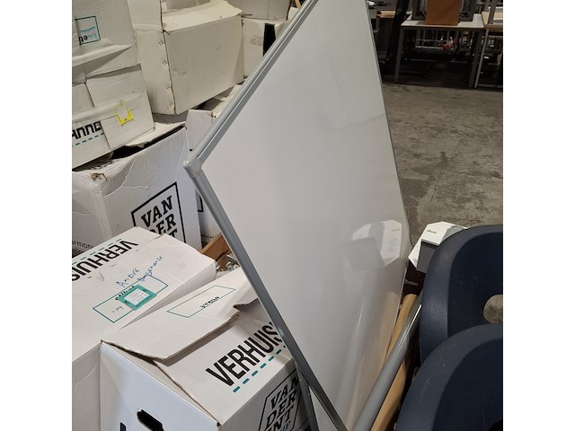 Diverse bedrijfsinventaris - afbeelding 5 van  5