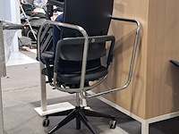 Diverse bedrijfsinventaris - afbeelding 7 van  10