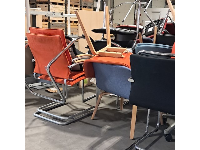 Diverse bedrijfsinventaris - afbeelding 9 van  10