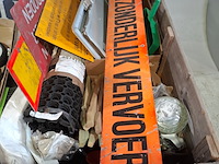 Diverse bedrijfsmiddelen en gereedschap - afbeelding 12 van  16