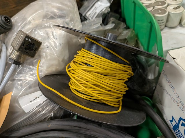 Diverse bekabeling en bedieningskasten - afbeelding 15 van  15