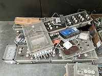 Diverse bekabeling, groepenkasten en elektramateriaal - afbeelding 3 van  4