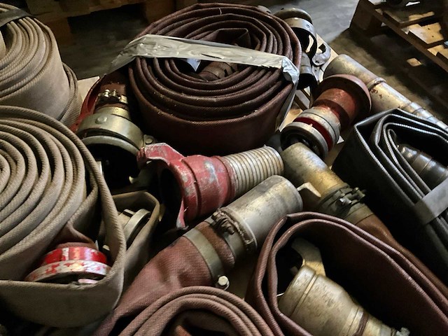 Diverse beregeningsslangen en koppelingen - afbeelding 4 van  4