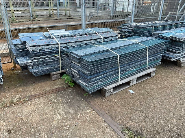 Diverse beton benodigdheden - afbeelding 6 van  9
