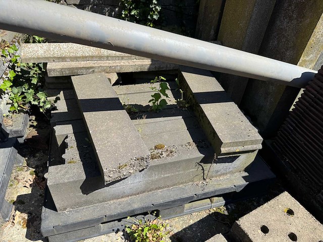 Diverse betonnen artikelen - overige beton toebehoren - afbeelding 4 van  6
