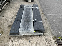 Diverse betonplaat (12x) - afbeelding 1 van  4