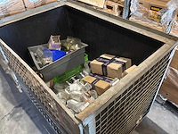 Diverse bevestigingsmateriaal - afbeelding 1 van  9