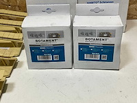 Diverse bevestigingsmaterialen (17x) - afbeelding 10 van  11