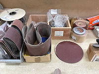 Diverse bevestigingsmaterialen en verbruiks artikelen - afbeelding 4 van  8