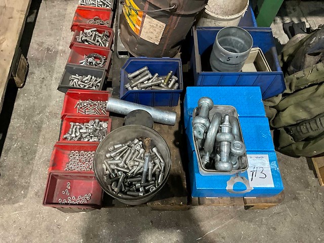 Diverse bevestigingsmaterialen - afbeelding 2 van  4