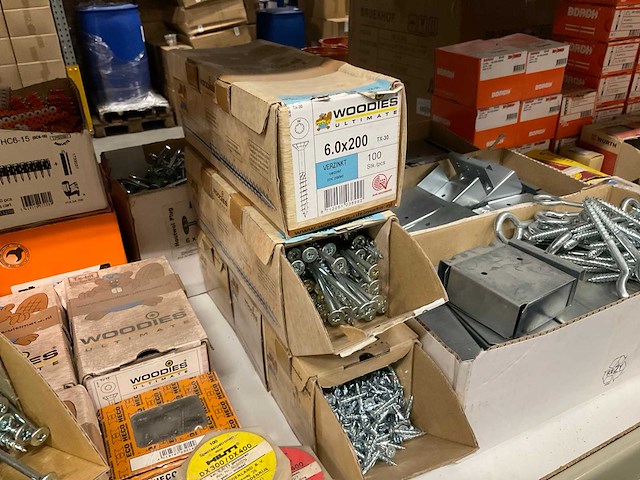 Diverse bevestigingsmaterialen - afbeelding 6 van  8