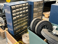 Diverse bevestigingsmaterialen - afbeelding 5 van  7