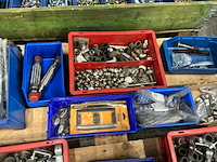 Diverse bevestigingsmaterialen - afbeelding 3 van  5