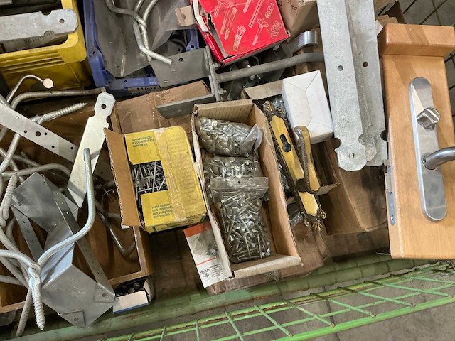 Diverse bevestigingsmaterialen - afbeelding 2 van  2