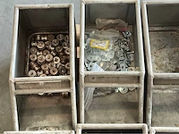 Diverse bevestigingsmaterialen - afbeelding 5 van  5