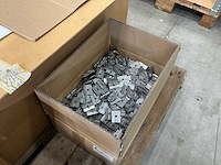 Diverse bevestigingsmaterialen - afbeelding 5 van  7