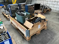 Diverse bevestigingsmaterialen - afbeelding 1 van  6