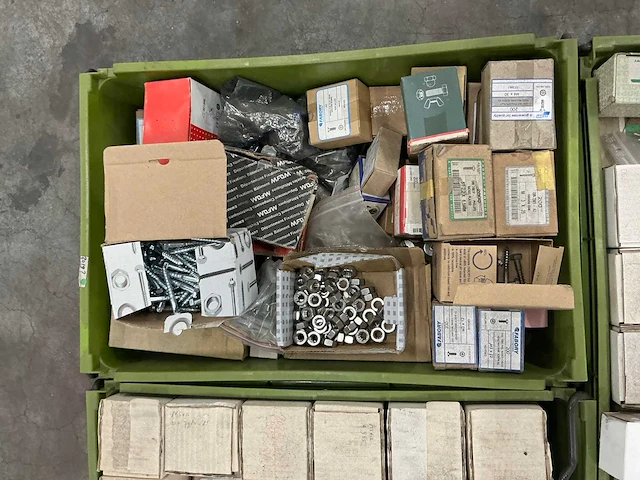 Diverse bevestigingsmaterialen - afbeelding 6 van  9