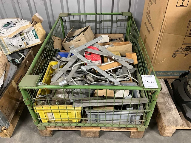 Diverse bevestigingsmaterialen - afbeelding 1 van  6